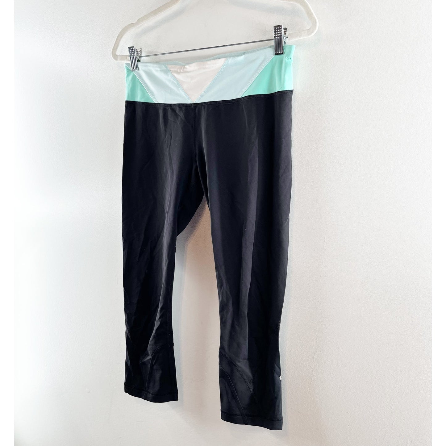 Lululemon Mid Rise Cropped Running Yoga Leggings Black Aqua 8