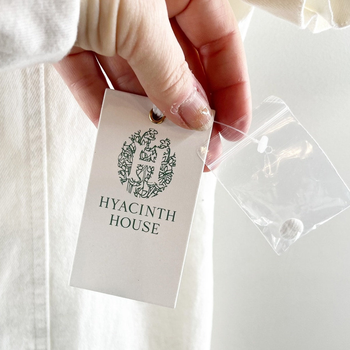 Hyacinth House Stretch Denim Puff Sleeve Juniper Mini Shift Dress White Medium