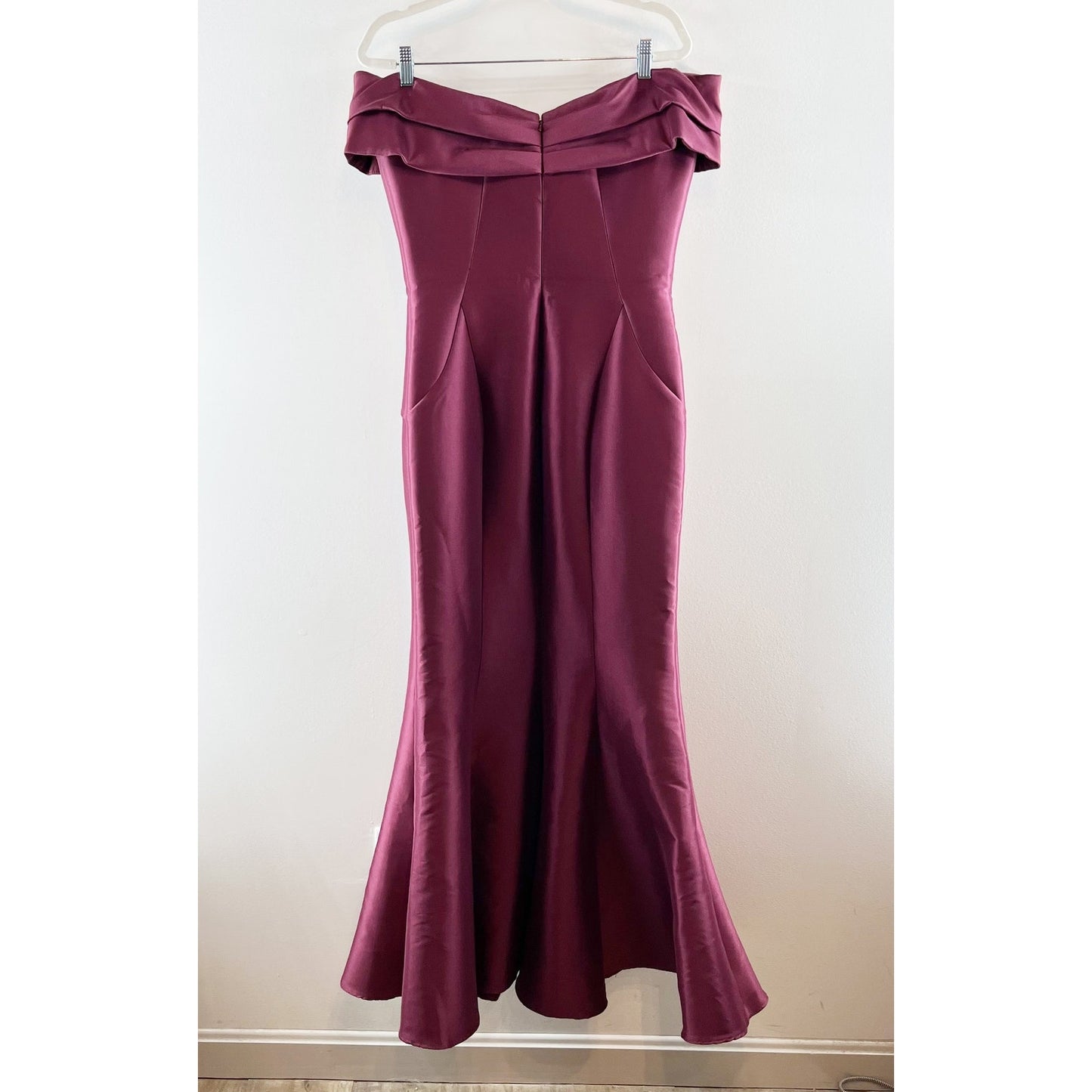 Terani Couture Off The Shoulder Maxi Long Mermaid Gown Dress Wine 10