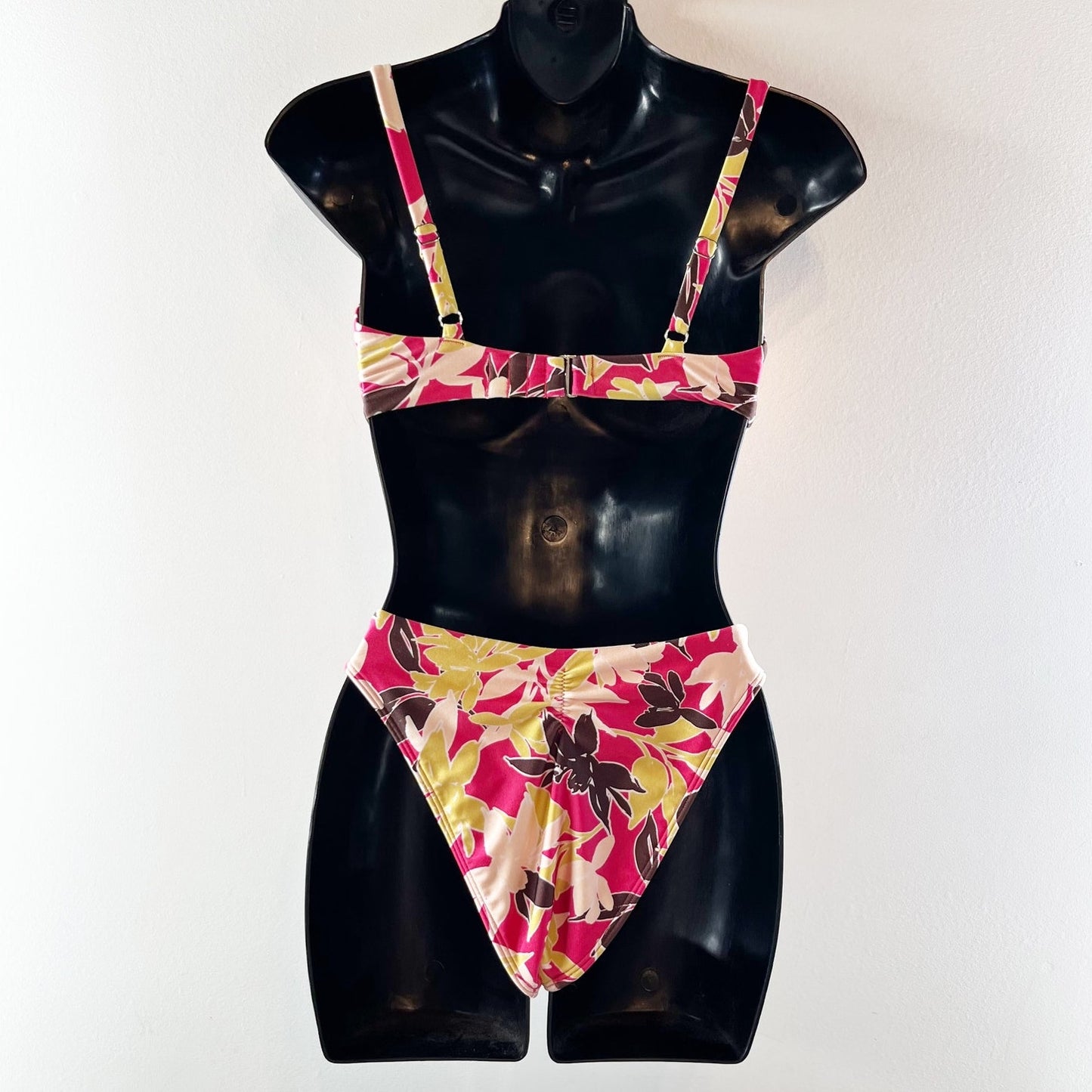 Abercrombie & Fitch Scoopneck Floral Underwire Two Piece Bikini Set Pink XS