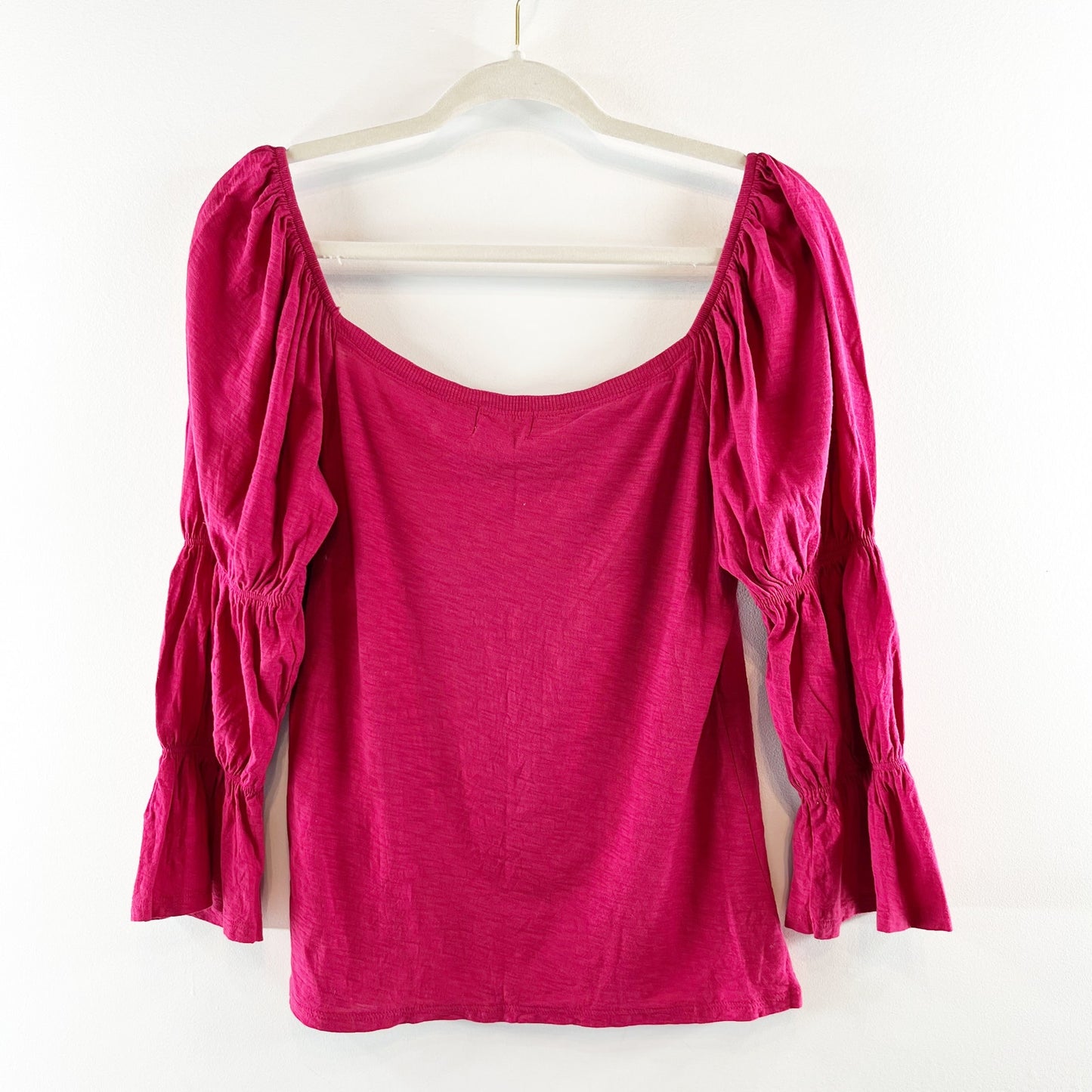 Nation LTD Hillary Romance Puff Sleeve Tee Shirt Heartbreaker Magenta Pink M