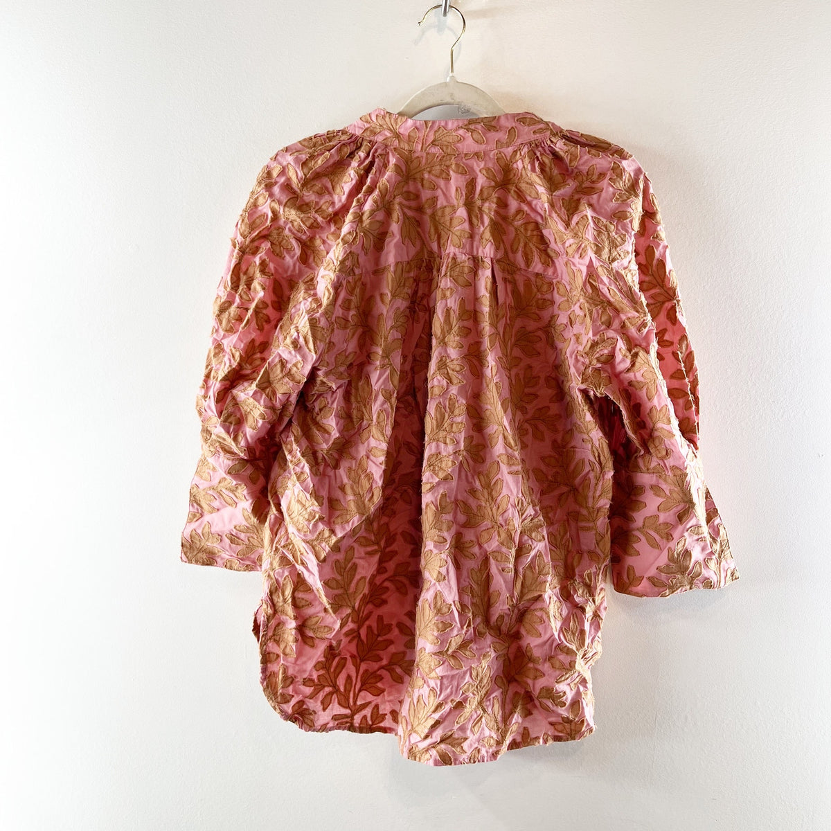 Anthropologie 3/4 Sleeve Floral Leaf Print Embroidered Blouse Top Pink Medium