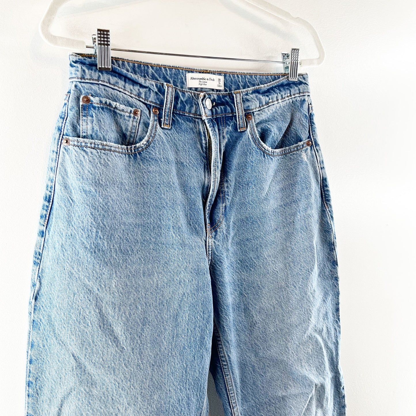 Abercrombie & Fitch High Waisted Denim Loose Jeans Blue 28 / 6 Petite