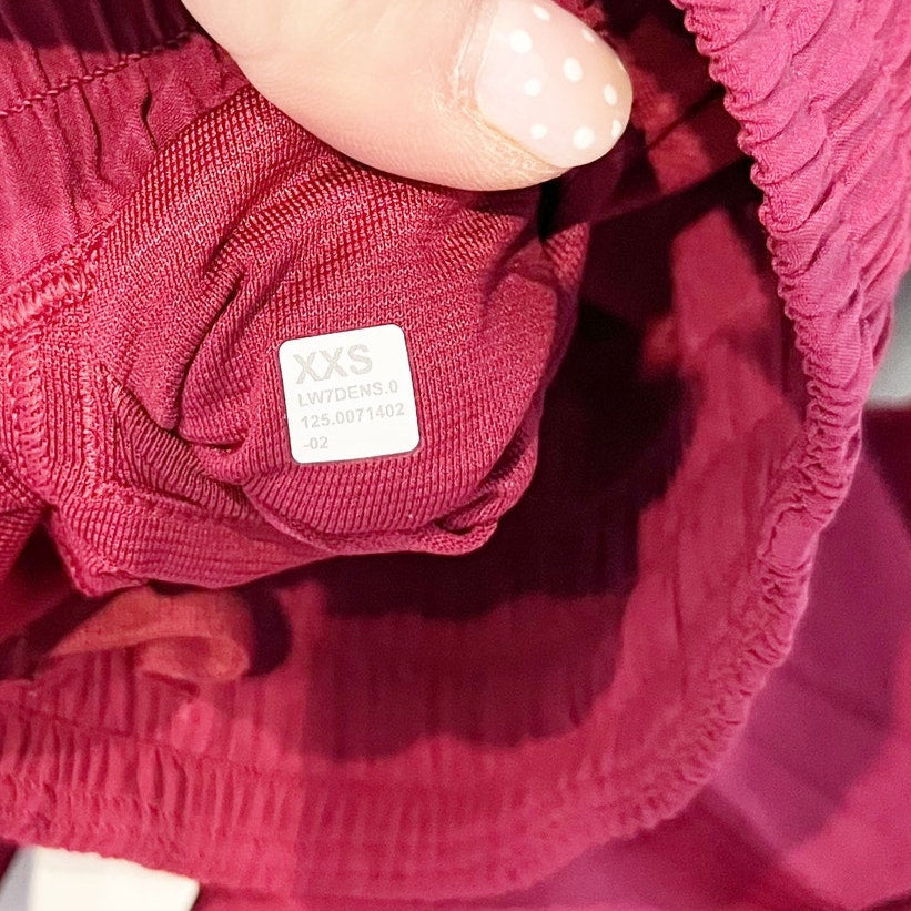 Lululemon Shake it Out High Rise Running Shorts 2.5" Magenta Smoke Maroon XXS