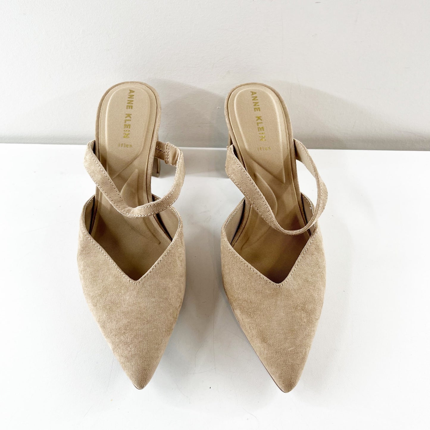 Anne Klein Bellatrix Pointed Toe Suede Block Heel Mule Heels Tan Beige 9