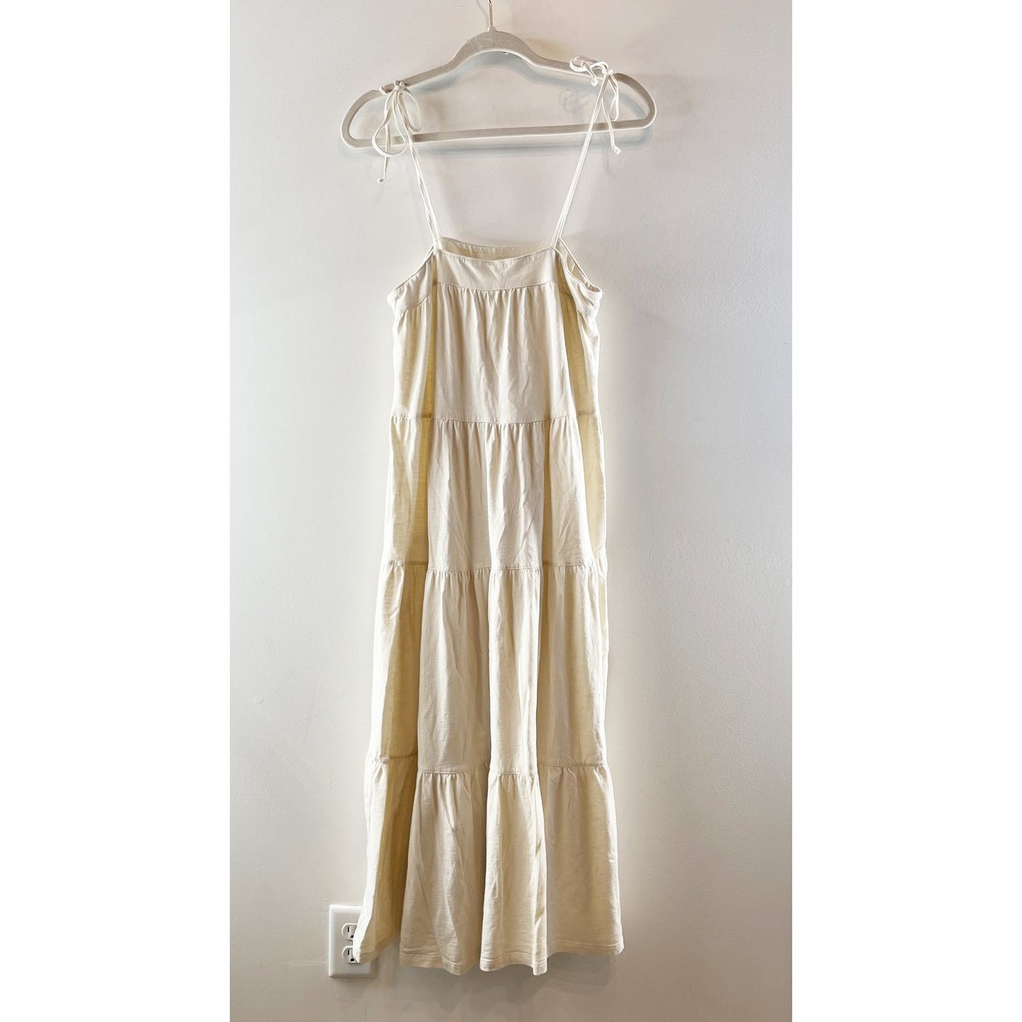 American Eagle Sunchaser Tie Shoulder Tiered Midi Sundress Dress Cream Small