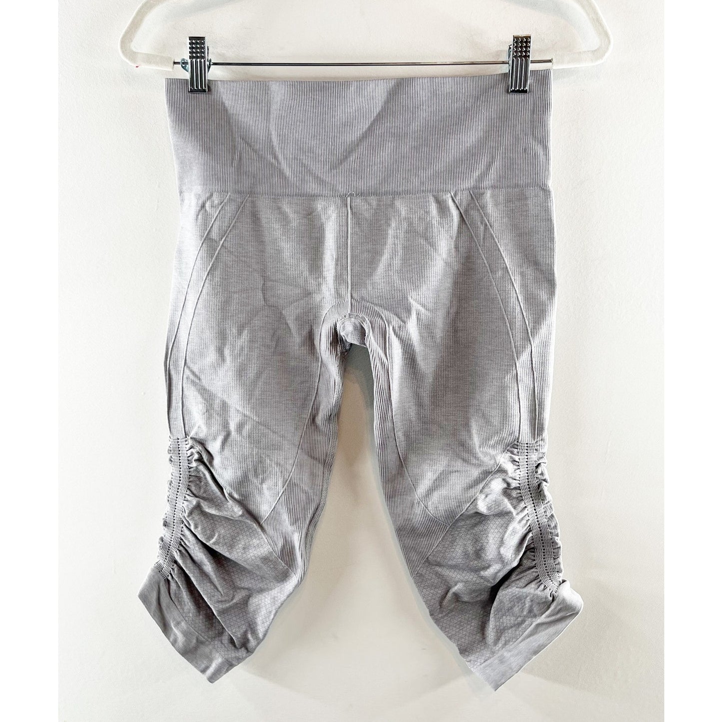 Lululemon In The Flow II Crop Running Leggings Light Gray 6