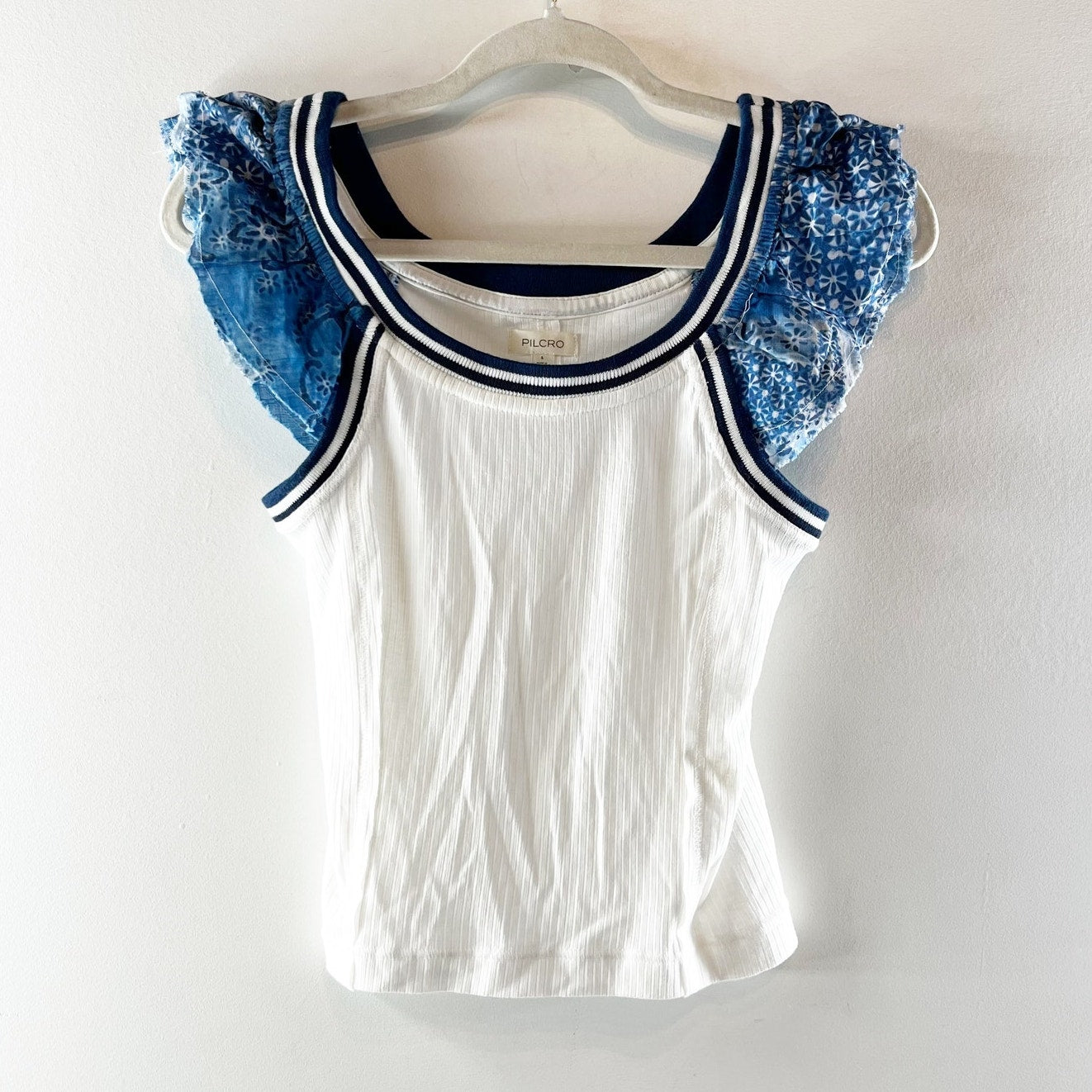 Anthropologie Pilcro Ruffle Shoulder Ribbed Scoopneck Tank Top White Blue Small