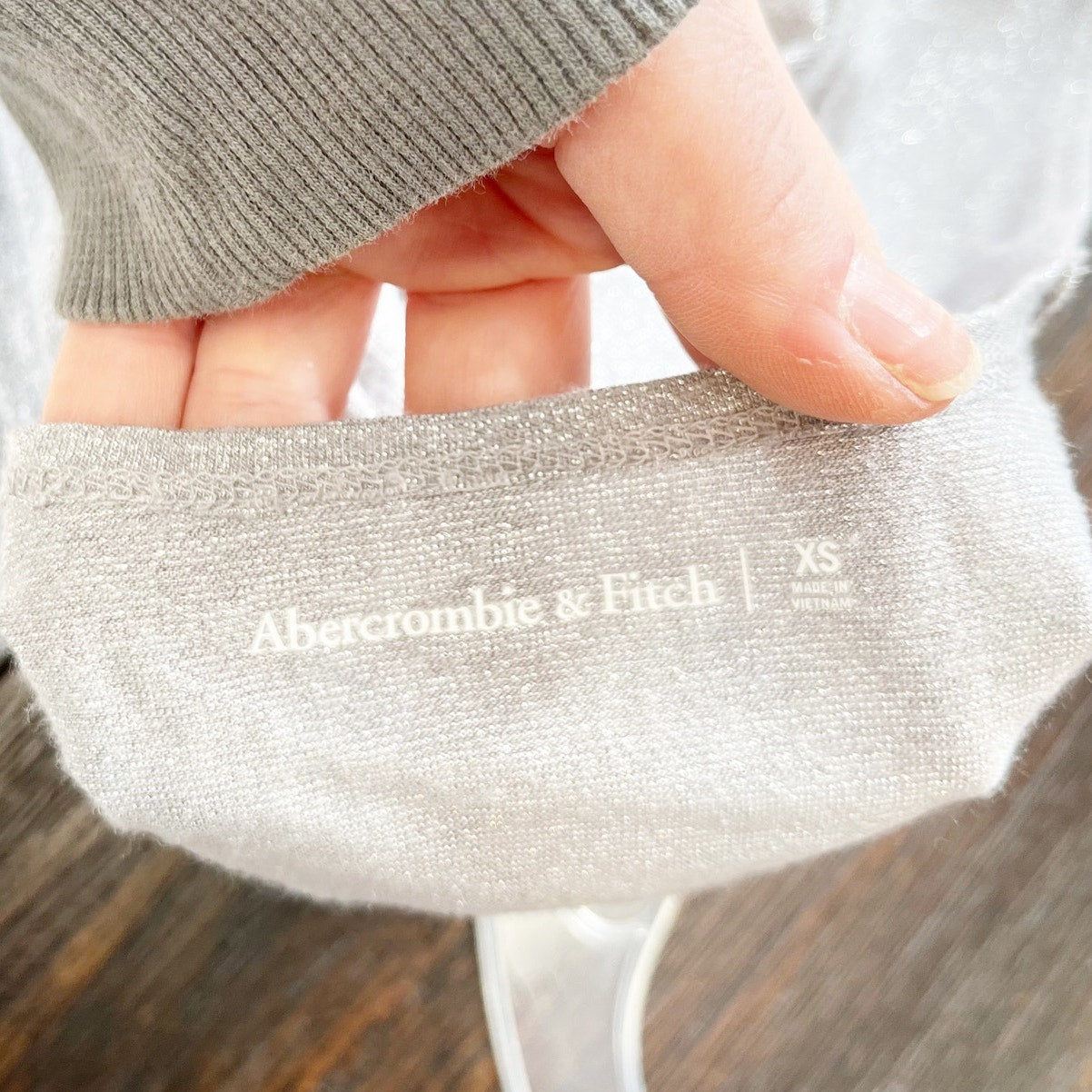 Abercrombie & Fitch Long Sleeve Sparkle Twist Crop Top Silver XS