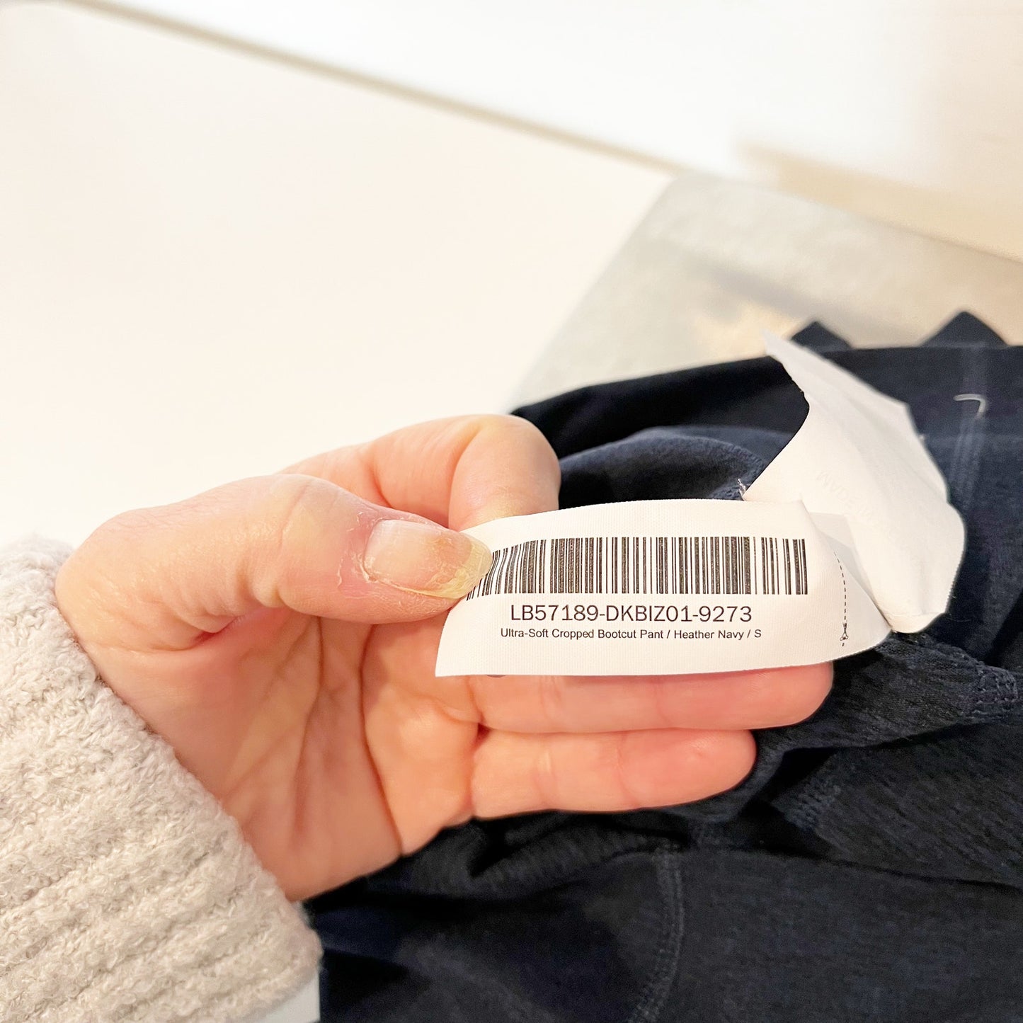 Quince Ultra Soft Cropped Bootcut High Rise Leggings Pants Navy Blue Small