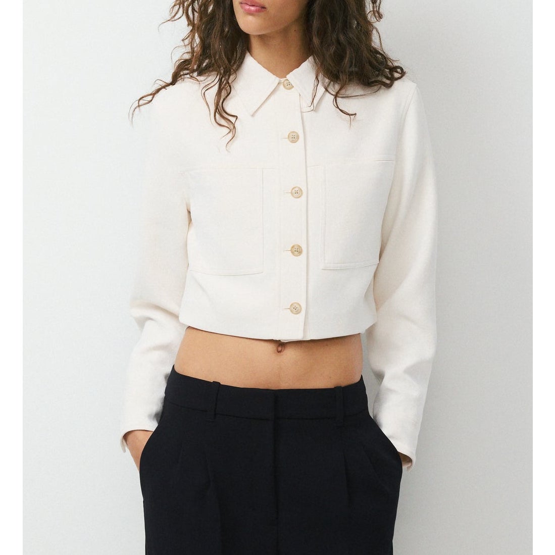 Aritzia Crepette Long Sleeve Button Front Little Cropped Jacket Blazer Birch 0
