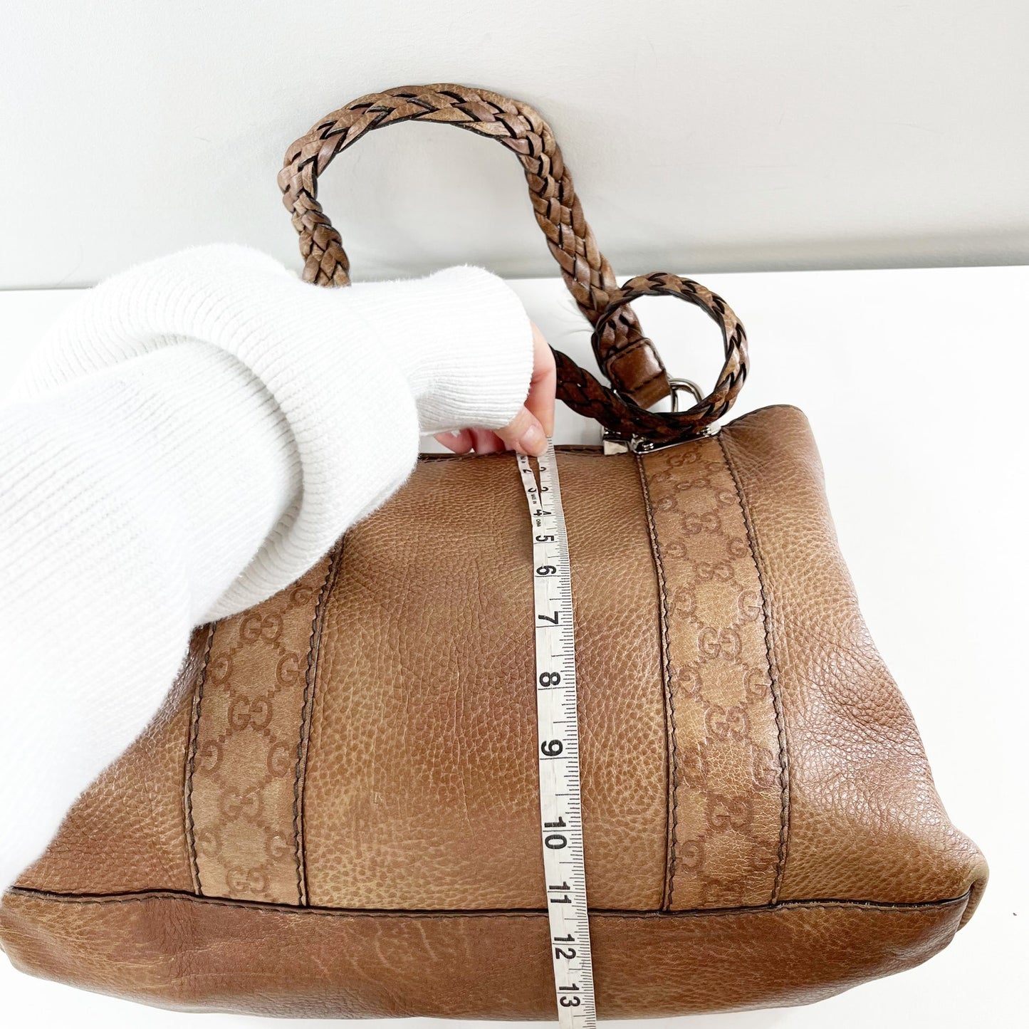 Gucci GG Vintage Signature Leather Bamboo Bar Woven Handles Tote Bag Purse Brown