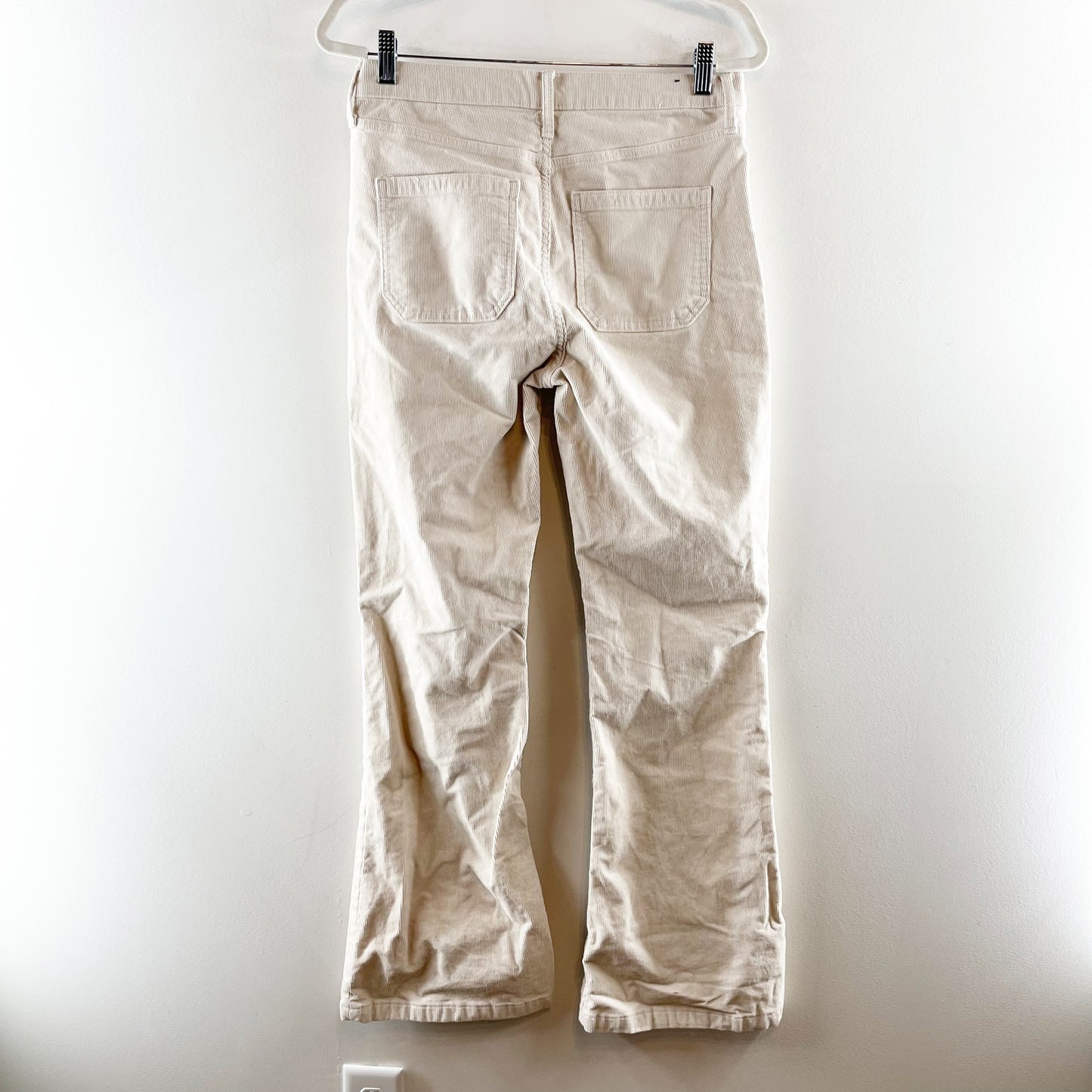 GAP High Rise '70s Flare Patch Pocket Corduroy Pants Birch Cream 8