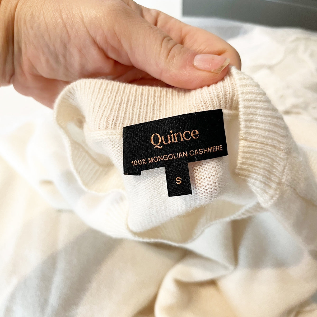 Quince Mongolian Cashmere Short Sleeve Crew Neck Sweater Tee Cream Small