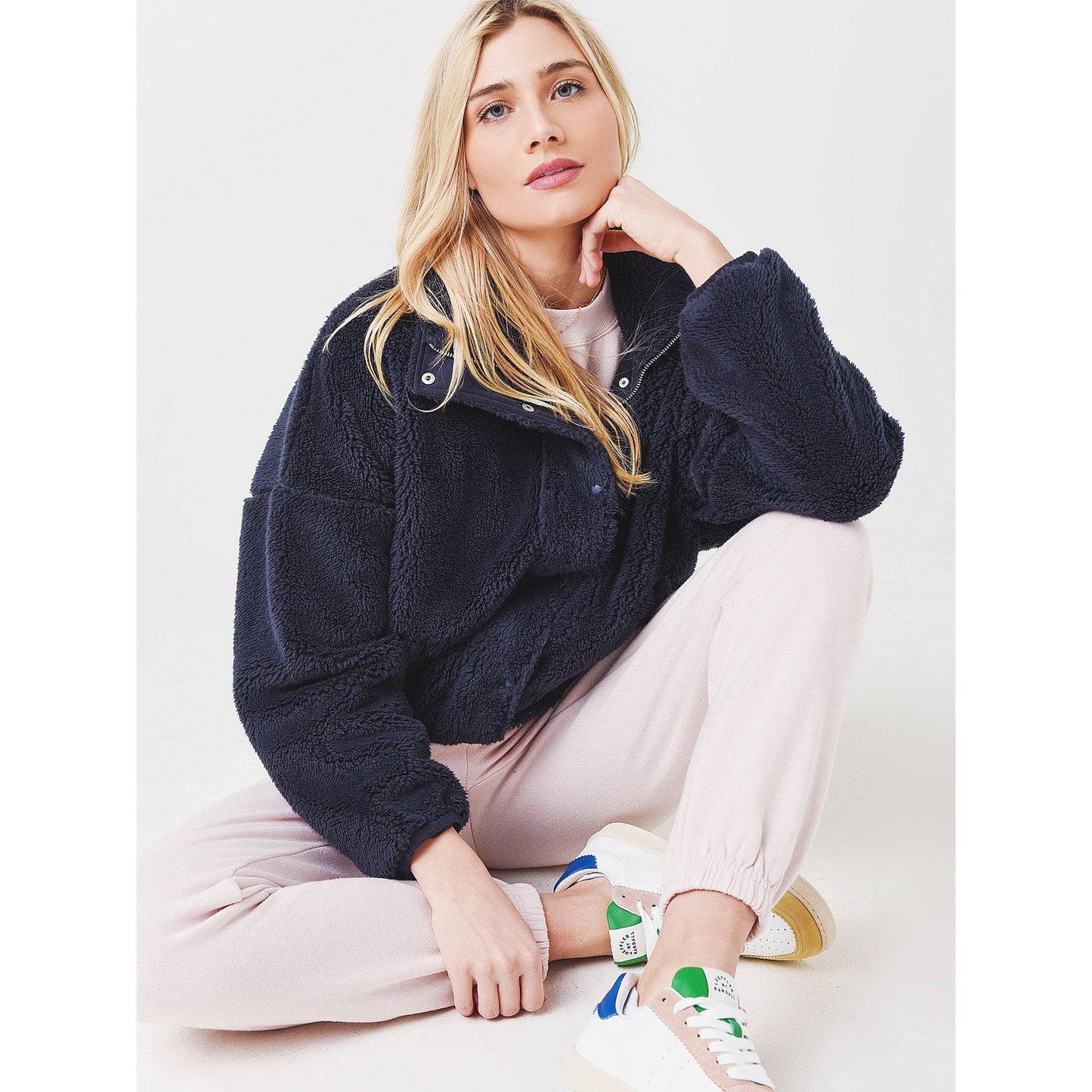 Z Supply Dakota Dropped Shoulder Full Zip Winter Sherpa Jacket Navy Small