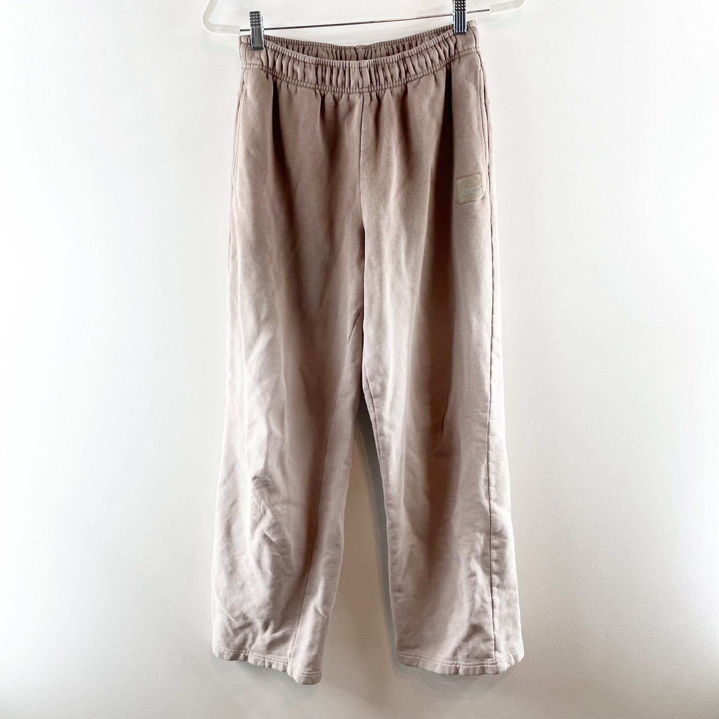 Alo High Rise Straight Leg Ombre Sweatpants in Gravel Sandstorm Brown XS