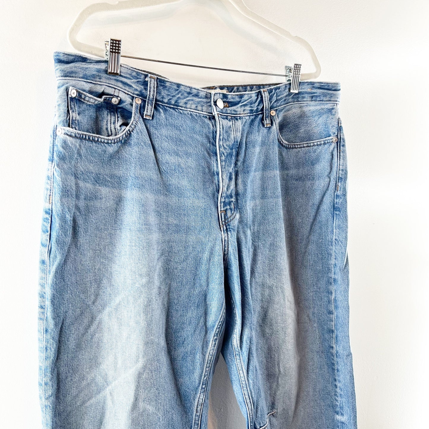 Madewell The Darted Barrel Leg Jeans Dobbins Wash Blue 32 / 14