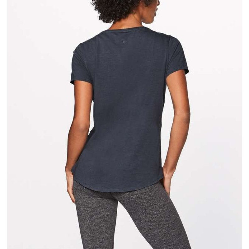 Lululemon Love Tee Shirt V Neck Shadow Blue 8