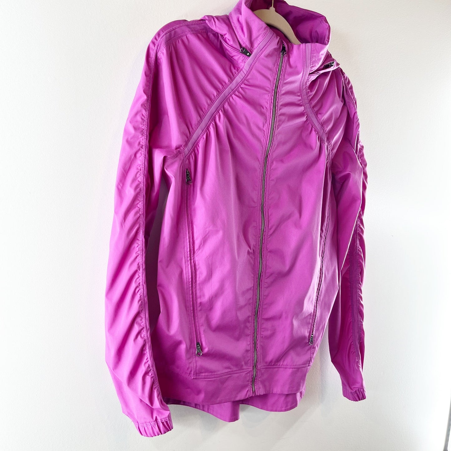 Lululemon Long Sleeve Full Zip Gather And Sprint Hooded Jacket Ultra Violet US 8