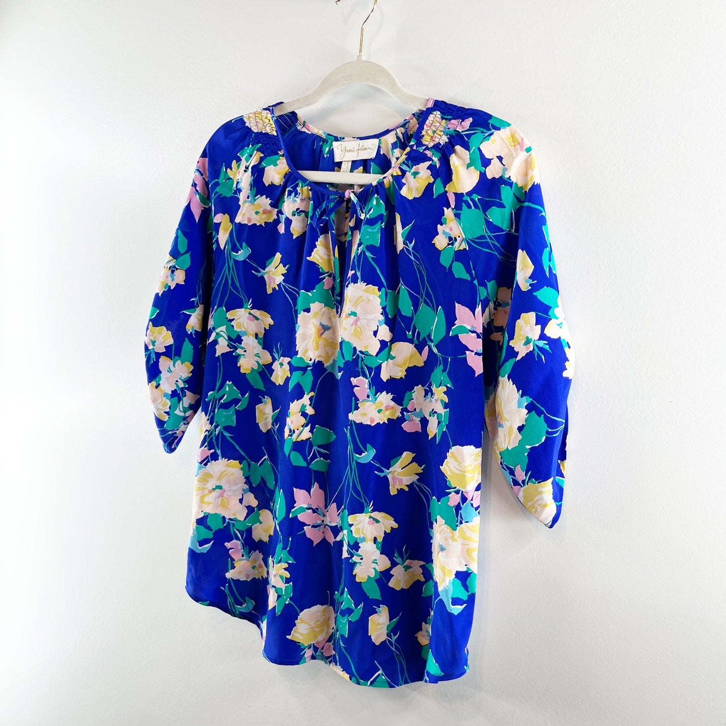 Yumi Kim Blue Floral 100% Silk 3/4 Sleeve Blouse Top Shirt Blue Yellow  XS