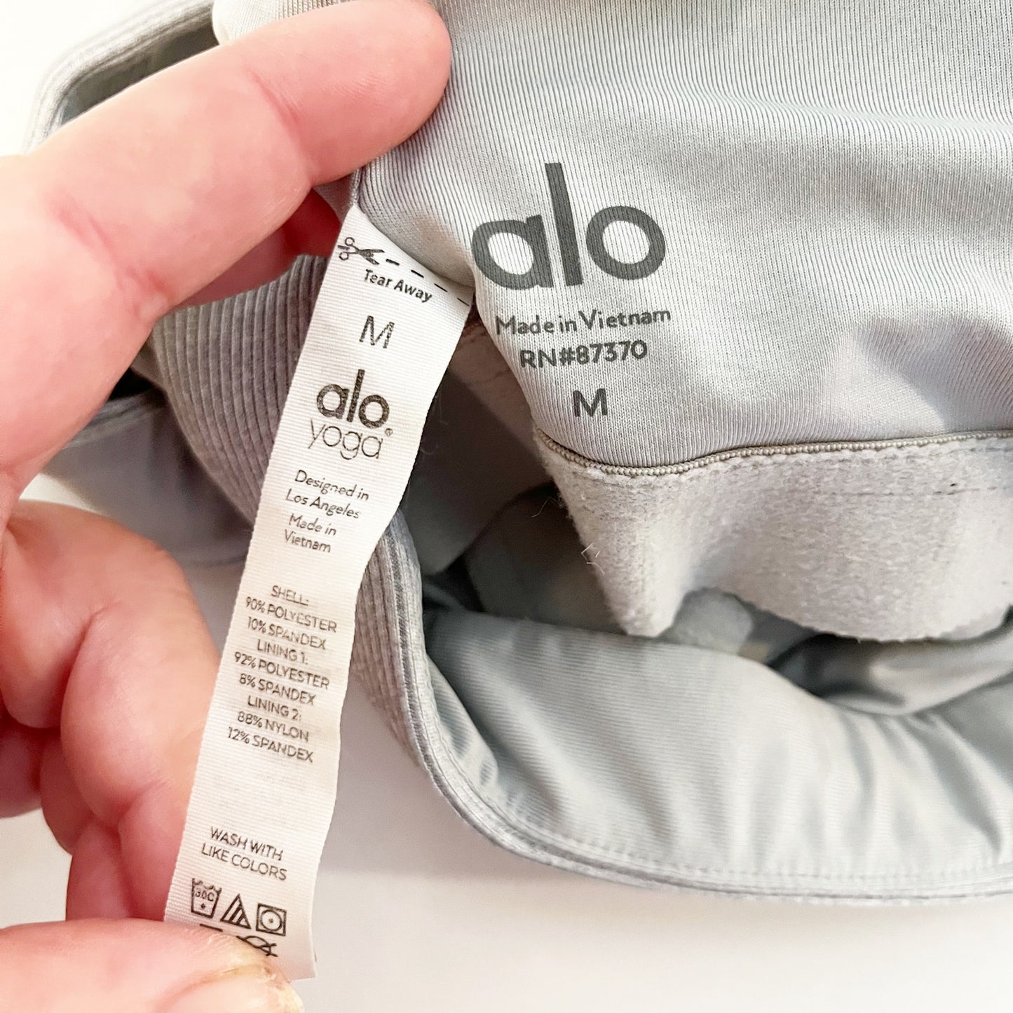 Alo Yoga Elevate Sleeveless V-Neck Cross-Back Tank Top Gray Medium