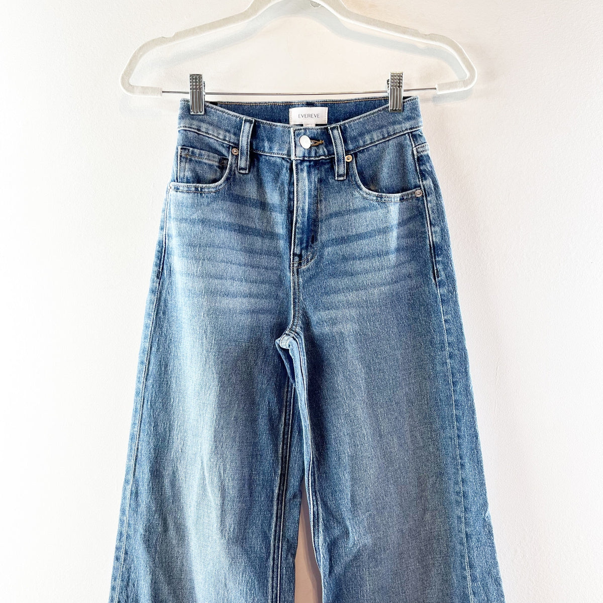Evereve Ever Vintage Wide Leg Cuffed Jeans with Studded Detail Medium Wash Blue