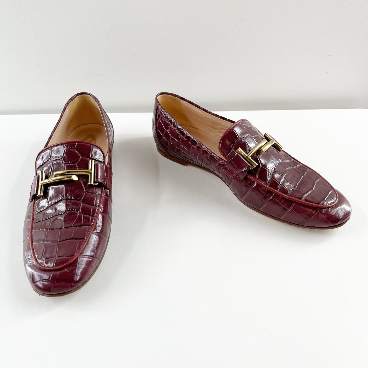 Tod's Kate Croc Embossed Leather Loafer Shoes Rosso Primitivo Maroon Red 38