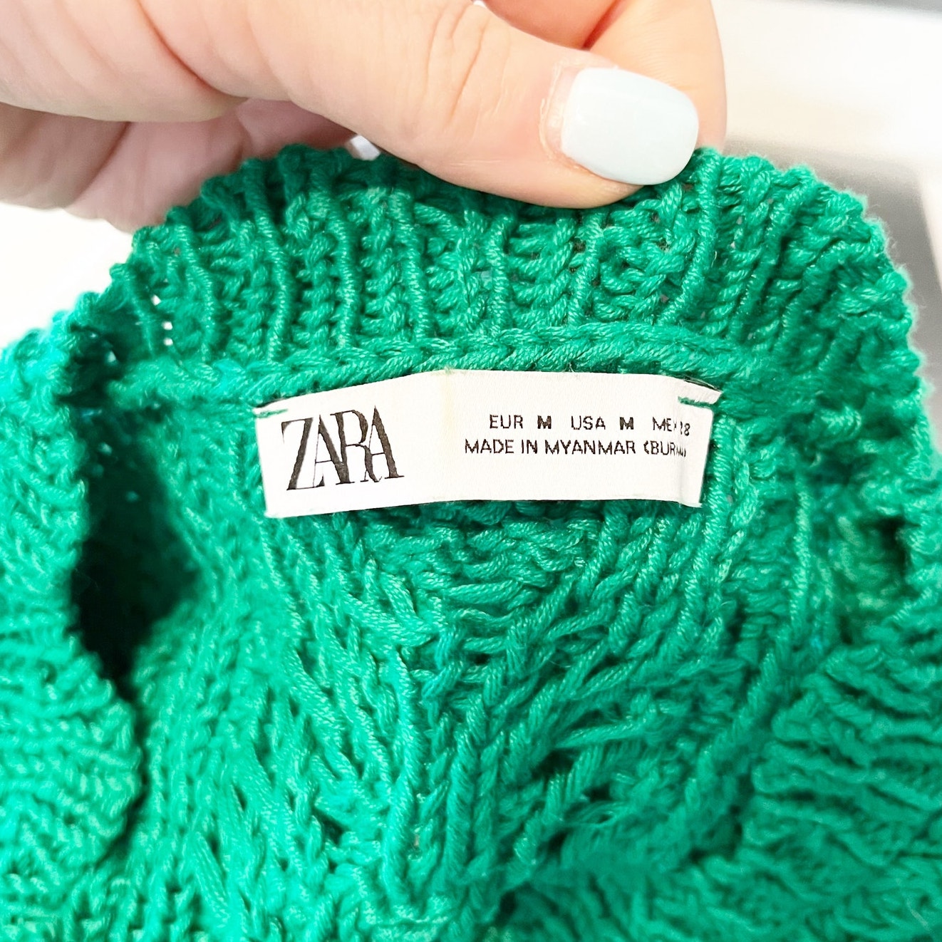 Zara Short Sleeve Crochet Cable Knit Cropped Sweater Green Medium