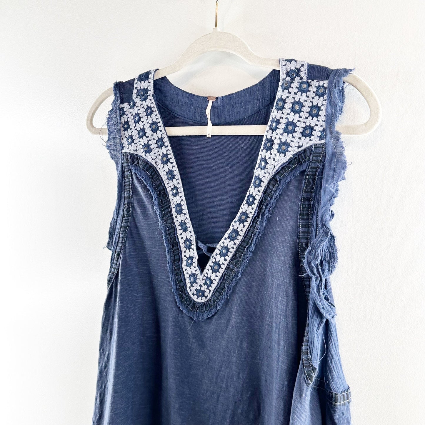 Free People Embroidered Cotton Linen Sleeveless Muscle Tank Top Blue XS