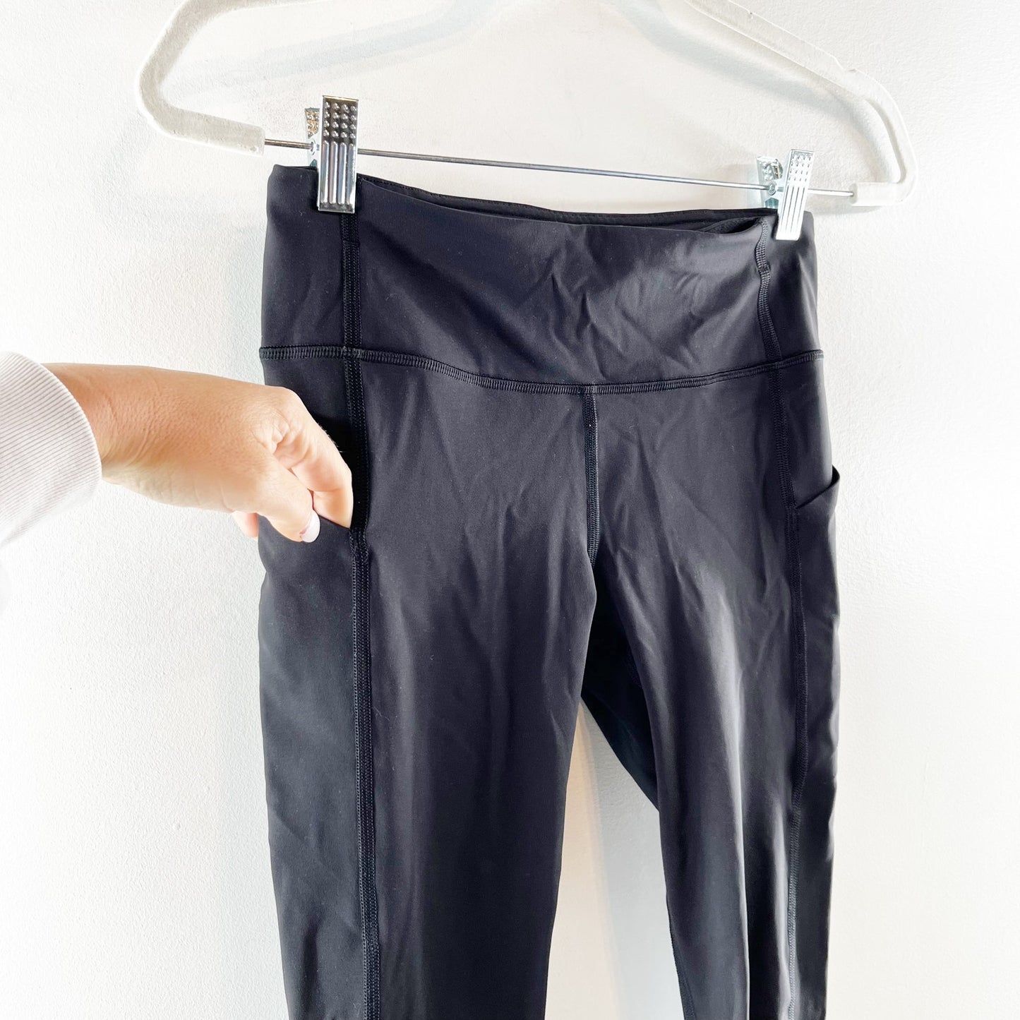 Lululemon Pace Rival Crop Full-On Luxtreme Leggings 22" Black 4