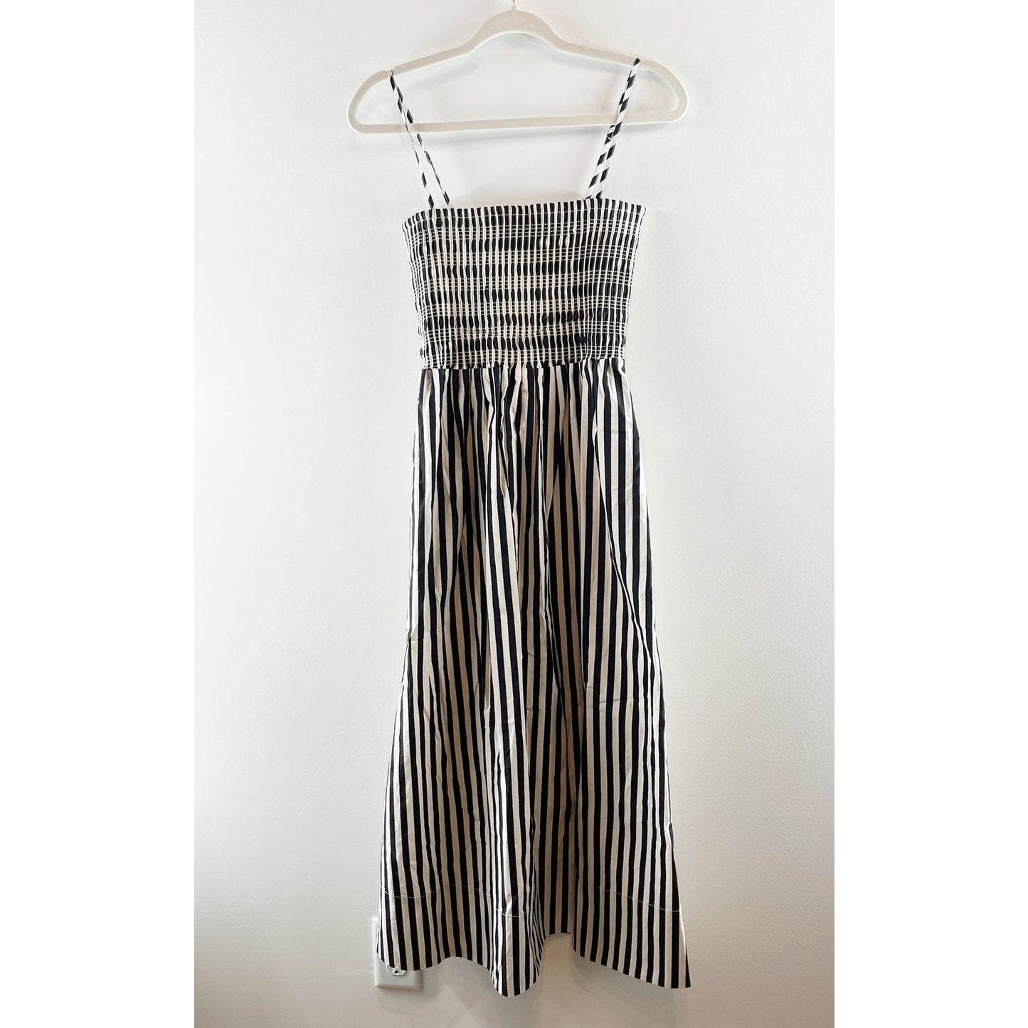 Evereve Cecilia Striped Sleeveless Smocked Maxi Dress Black White Medium