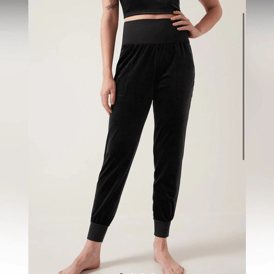Athleta Salutation Velvet High Waisted Jogger Pants Black Large