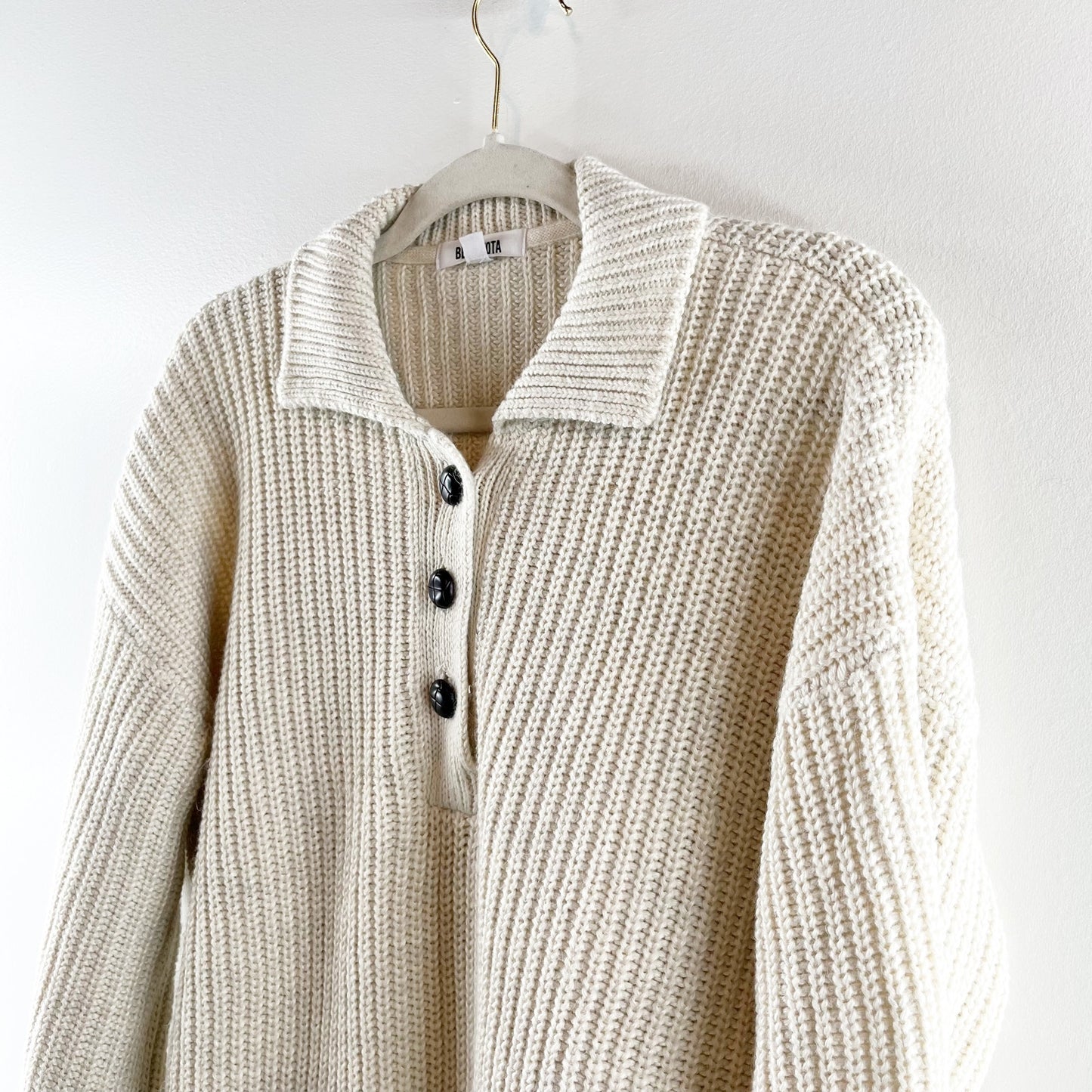 Steve Madden BB Dakota Mountain Time Sweater Oatmeal Tan Small