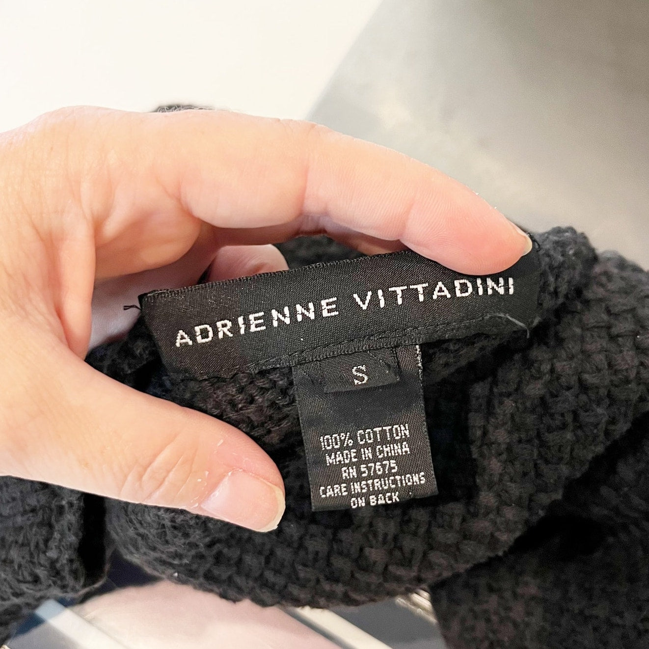 Adrienne Vittadini Short Sleeve Crewneck Sweater Tee Shirt Black Small