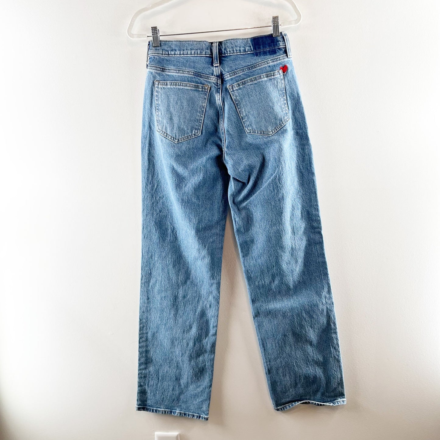 Abercrombie & Fitch High Rise 90s Relaxed Heart Embroidered Jeans Blue 27