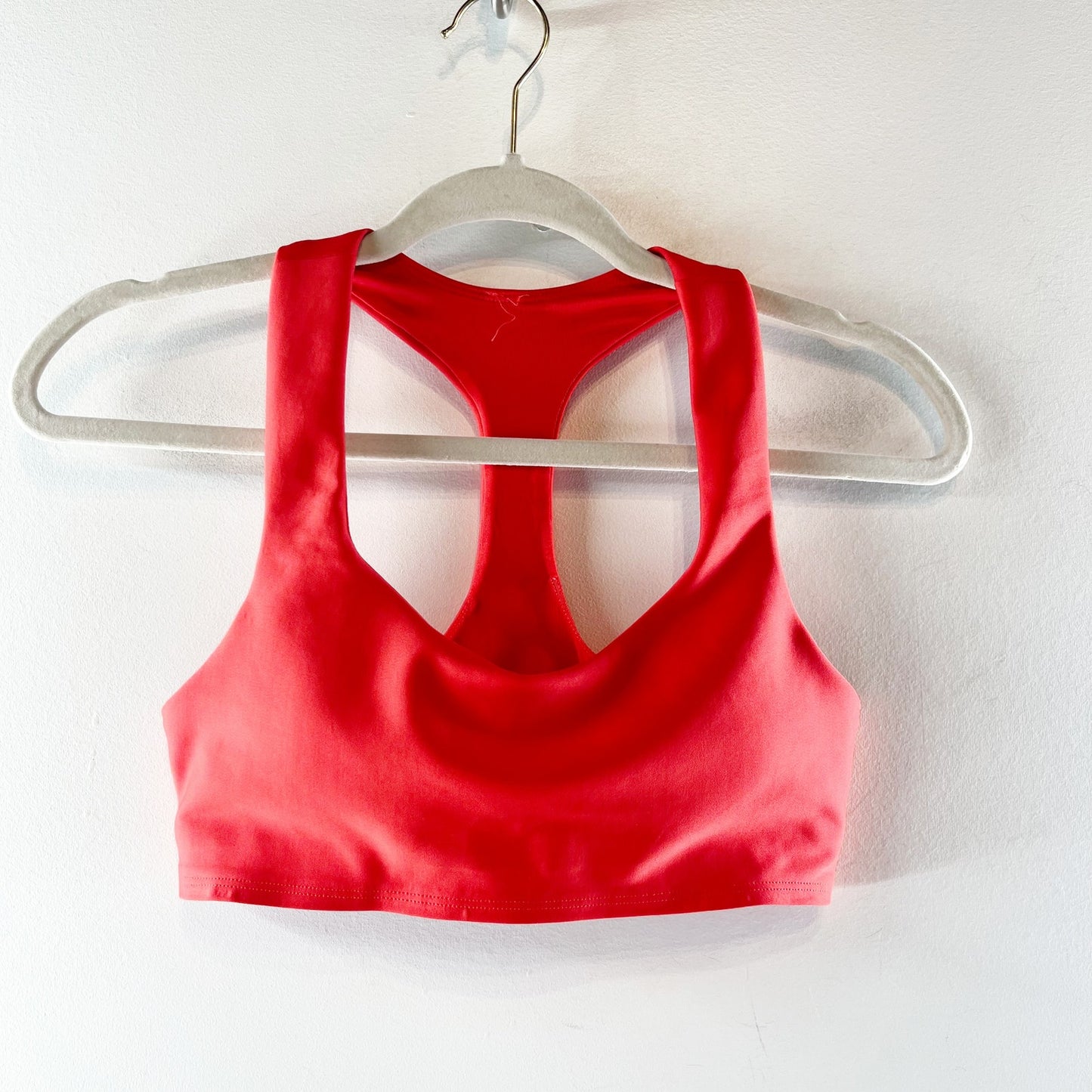 Alo Airlift Advantage Racerback Bra Bright Red Small