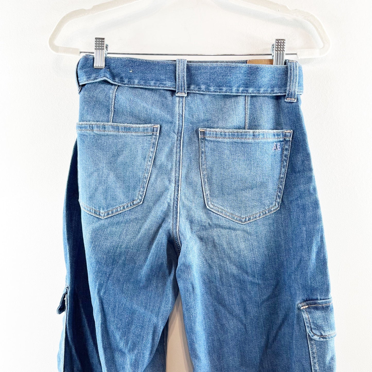 American Eagle Outfitters Super High Rise Baggy Wide Leg Cargo Jeans Blue 0