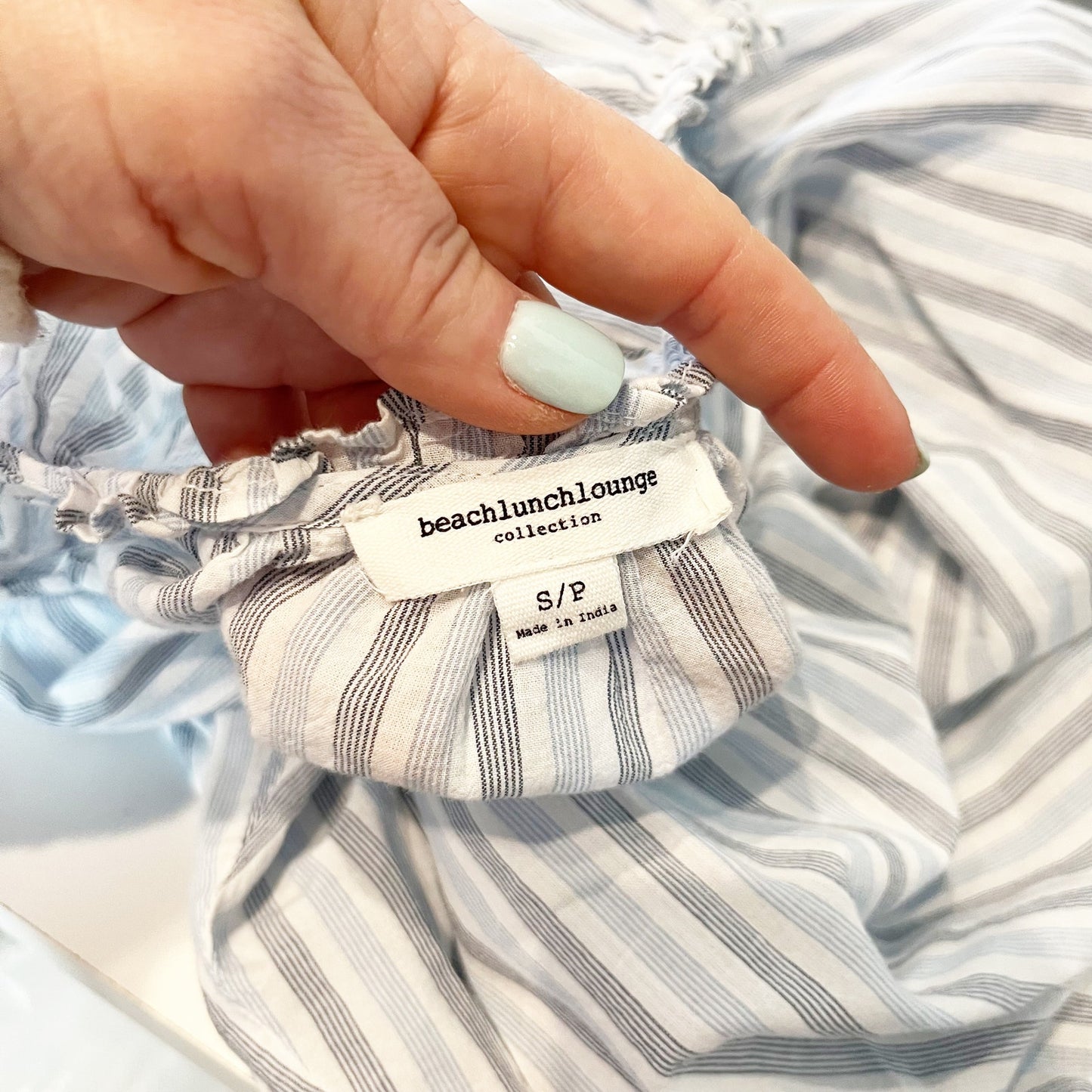 beachLunchLounge Striped 3/4 Sleeve Cotton Peasant Blouse White Blue Small