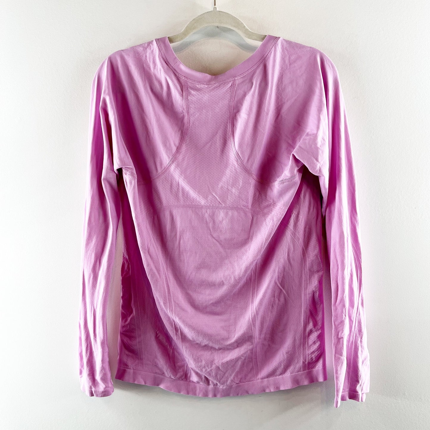 Athleta Momentum Seamless Long Sleeve  Activewear Top Bubblegum Pink Large