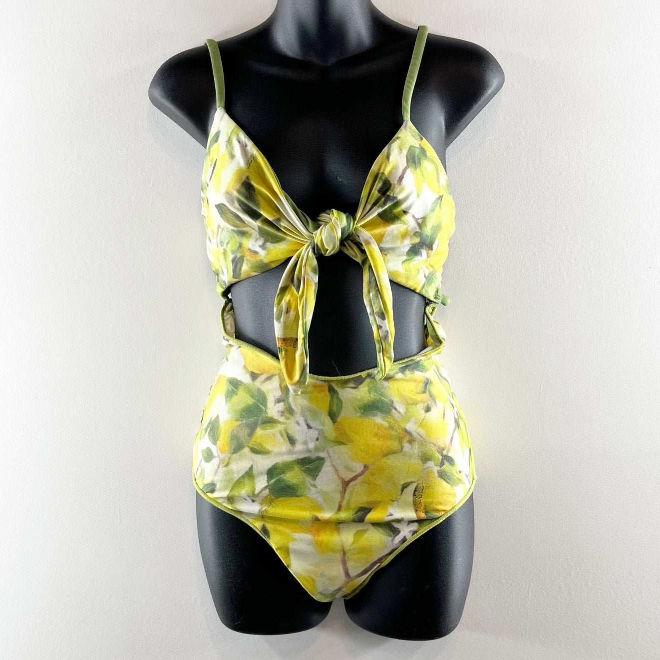 Lemon Print Cutout Strappy Back One Piece Swimsuit Yellow M / L