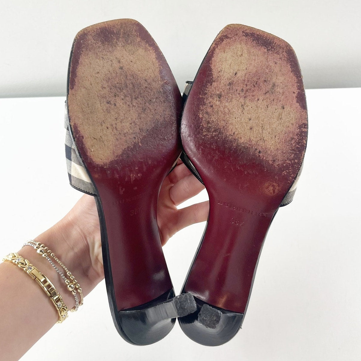 Burberry Vintage Nova Check Square Toe Plaid Slide Mule Kitten Heel Sandals 8