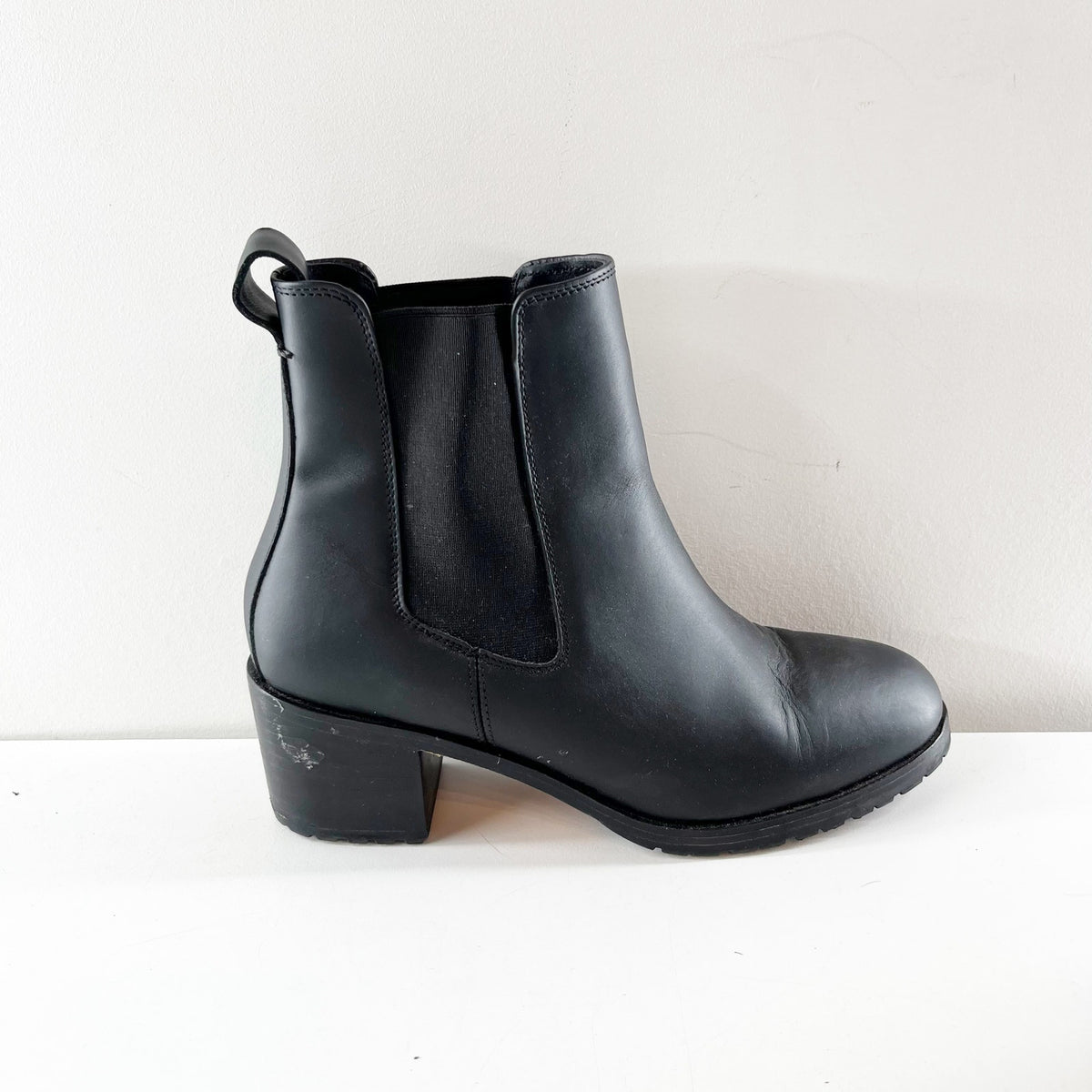 Nisolo Ana Go-To Leather Block Heeled Ankle Chelsea Boots Black 8.5