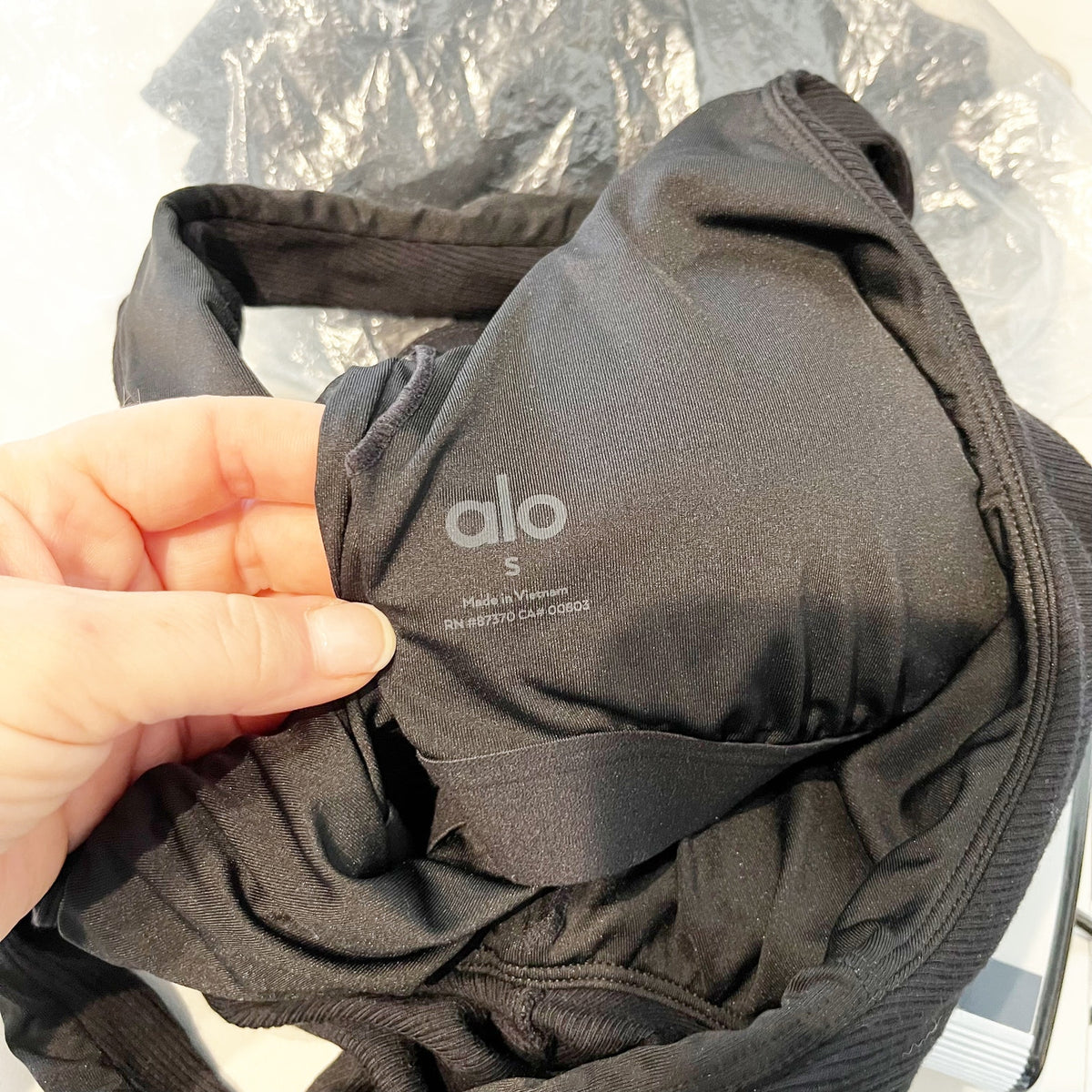 Alo Yoga Ribbed Cropped Butterfly Long Sleeve Tee Black Small