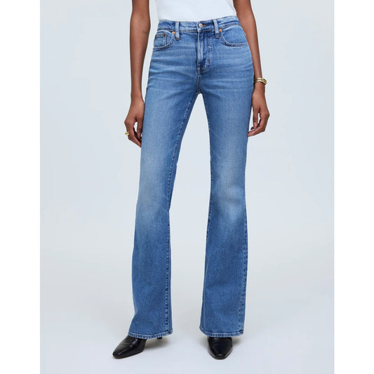 Madewell High Rise Flea Market Flare Jeans in Amaretto Wash Blue 32 / 14