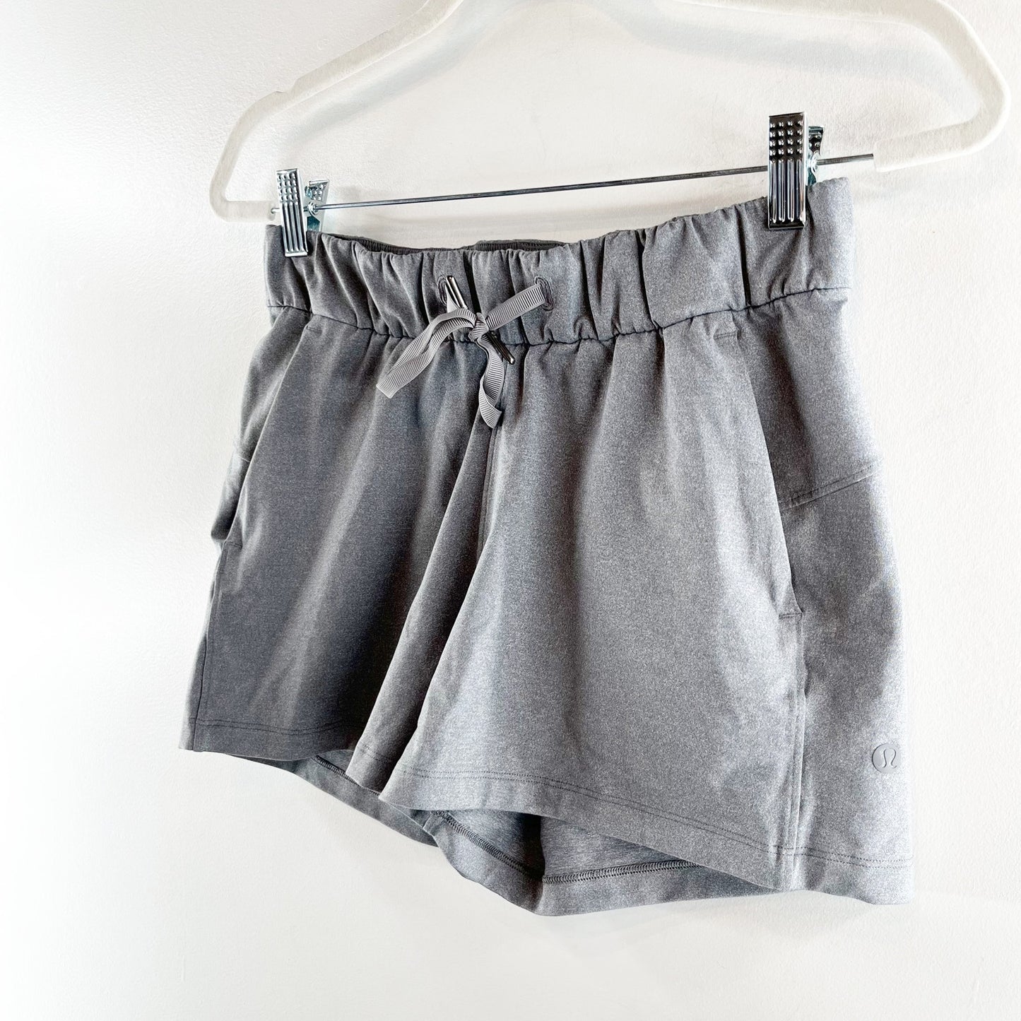 Lululemon On The Fly Shorts 2.5" Heathered Gray 4
