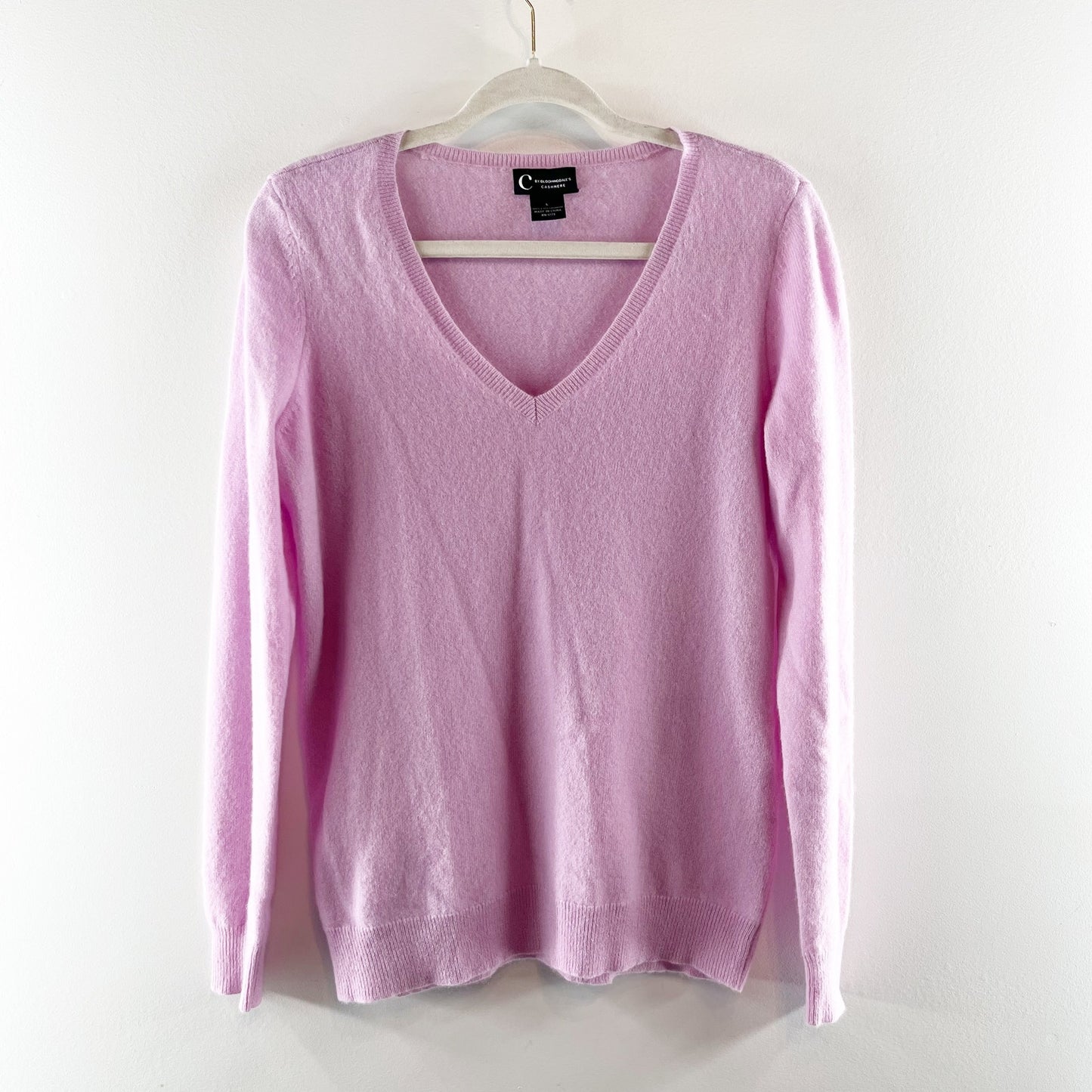 C by Bloomingdales 2-Ply Cashmere Long Sleeve V-Neck Pullover Sweater Pink L