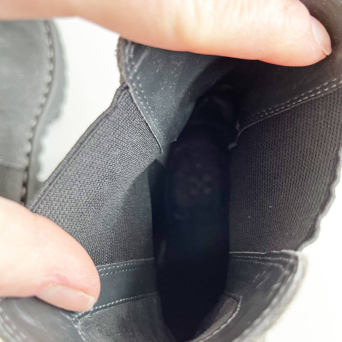 Vince Camuto Chunky Madisha Suede Pull On Chelsea Boots Gray 7