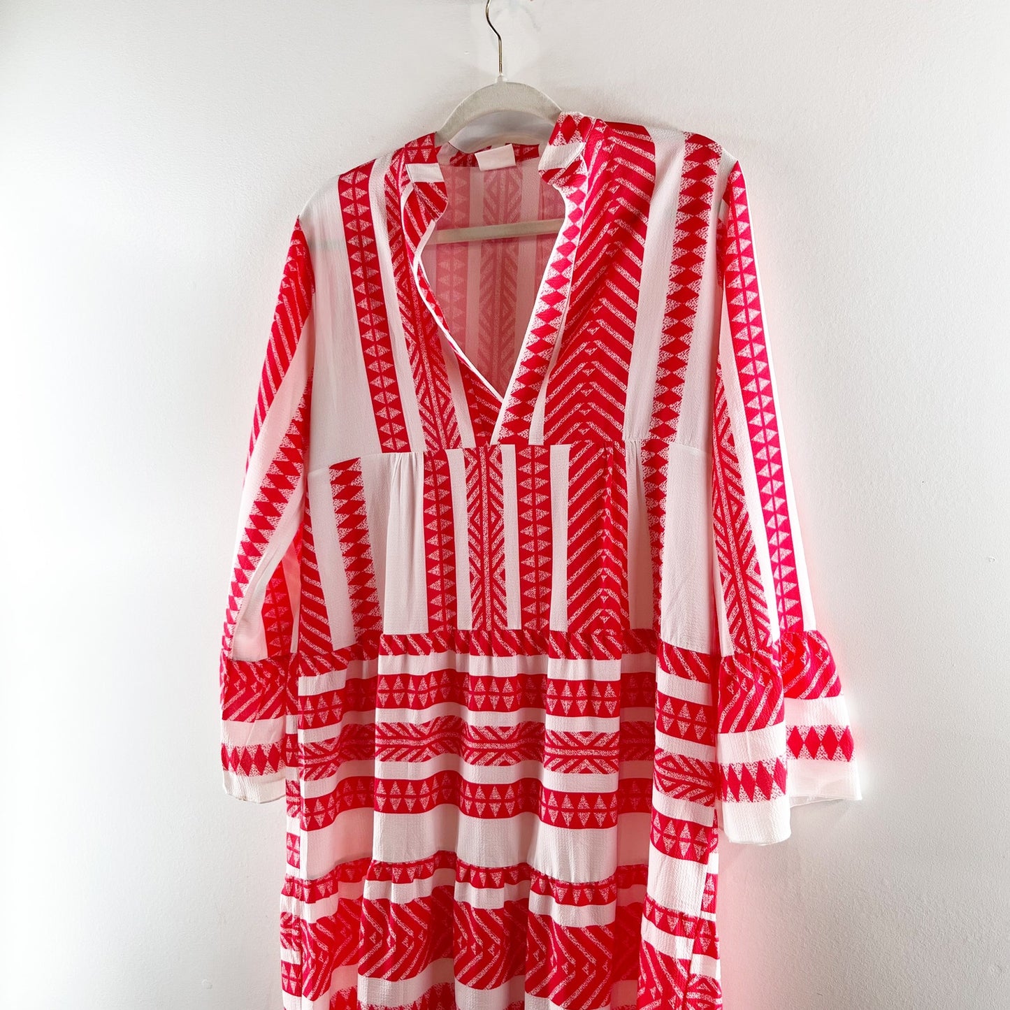 Silk & Salt V Neck Aztec Long Sleeve Midi Dress Red White Medium