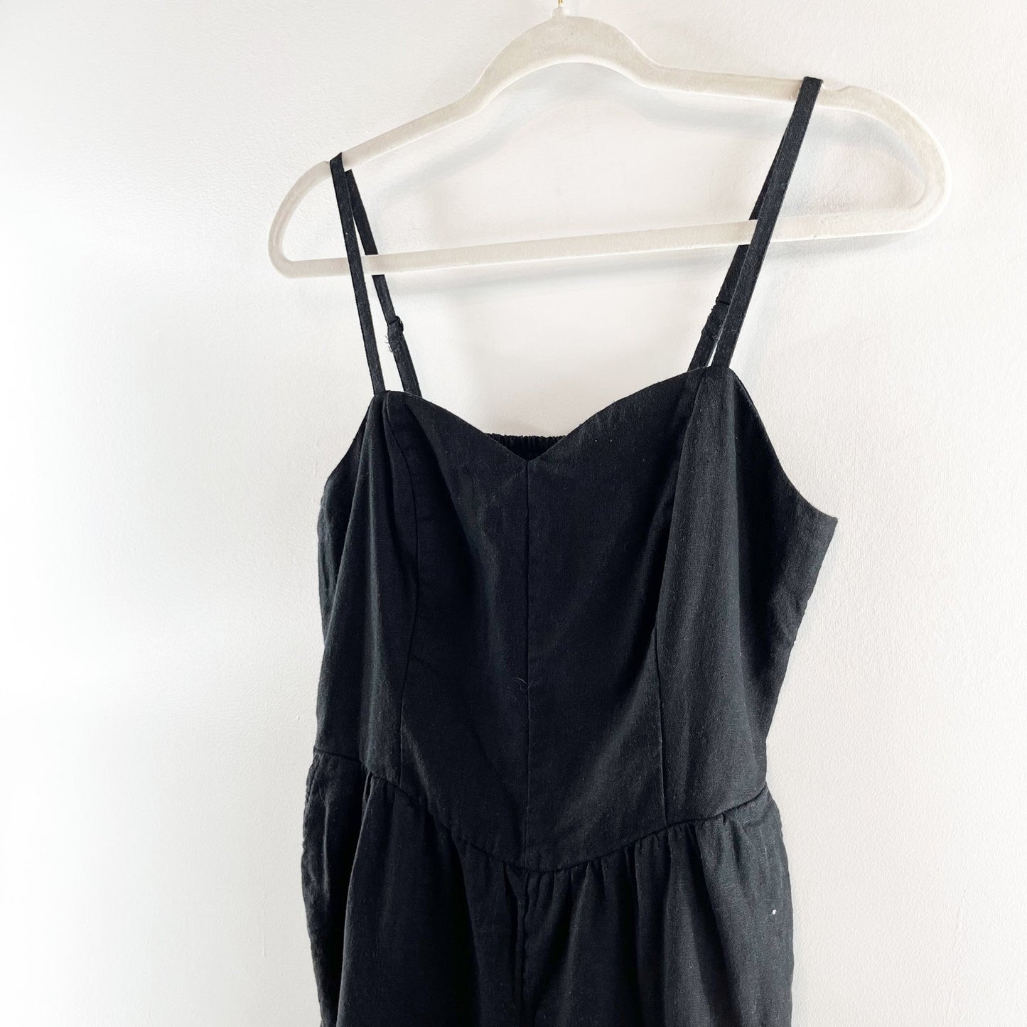 Old Navy Cami Linen Blend Shorts Romper Black Medium