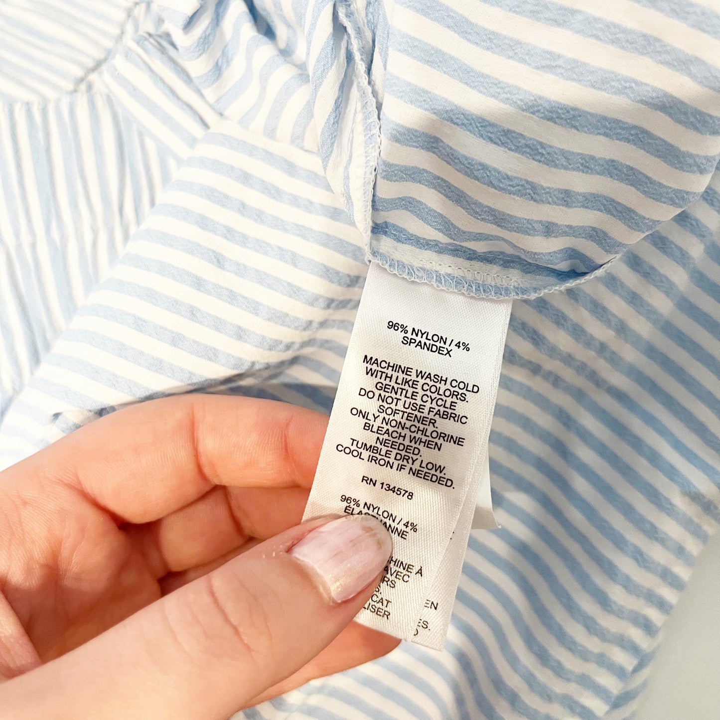 Vineyard Vines Seaside Harbor Seersucker Striped Shorts Blue White Medium
